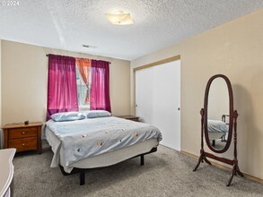 13813 NE 85th St in Vancouver, WA - Building Photo - Building Photo