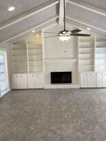 7818 Vickijohn Dr in Houston, TX - Building Photo
