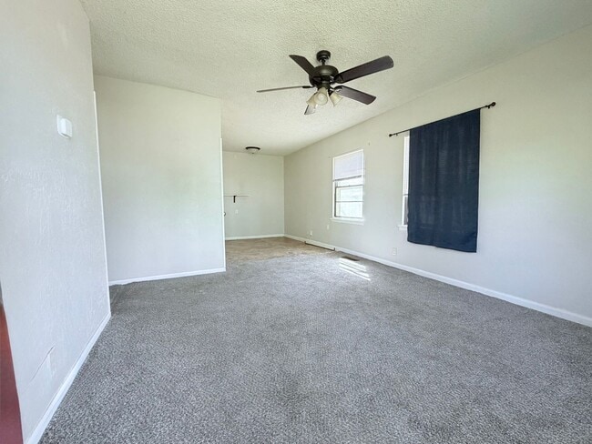 1519 E Evanston St in Park City, KS - Building Photo - Building Photo