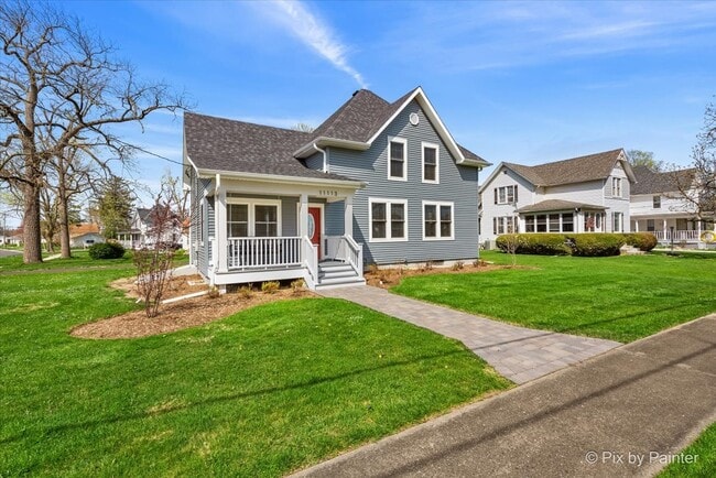property at 11113 S Myrtle St