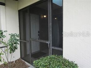 376 Oak Hill Dr in Sarasota, FL - Building Photo - Building Photo