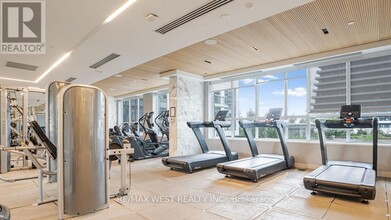 65 Annie Craig Dr in Toronto, ON - Building Photo - Building Photo