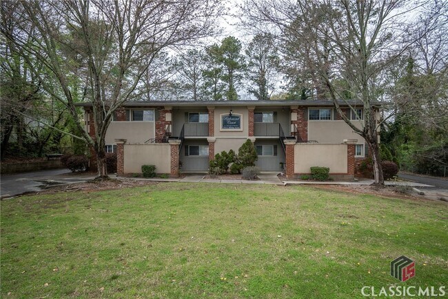 2018 S Milledge Ave in Athens, GA - Building Photo - Building Photo