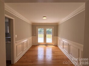 7124 Starvalley Dr in Charlotte, NC - Building Photo - Building Photo