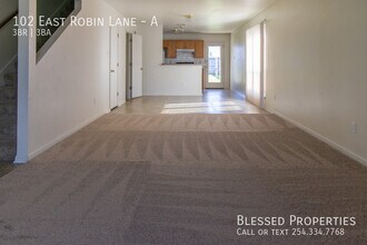 102 E Robin Ln in Harker Heights, TX - Building Photo - Building Photo