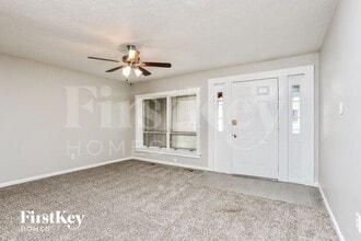 11319 Cadigan Dr in St. Louis, MO - Building Photo - Building Photo