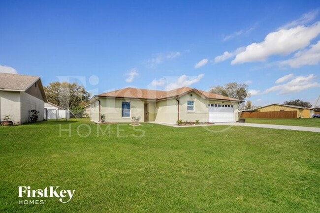 585 Koala Dr in Kissimmee, FL - Building Photo - Building Photo