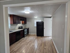 21244 Esterbrook Rd in Ponchatoula, LA - Building Photo - Building Photo