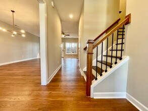 2085 White Pond Ct in Apex, NC - Building Photo - Building Photo