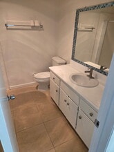 3947 W 178th St, Unit 3 in Torrance, CA - Building Photo - Building Photo