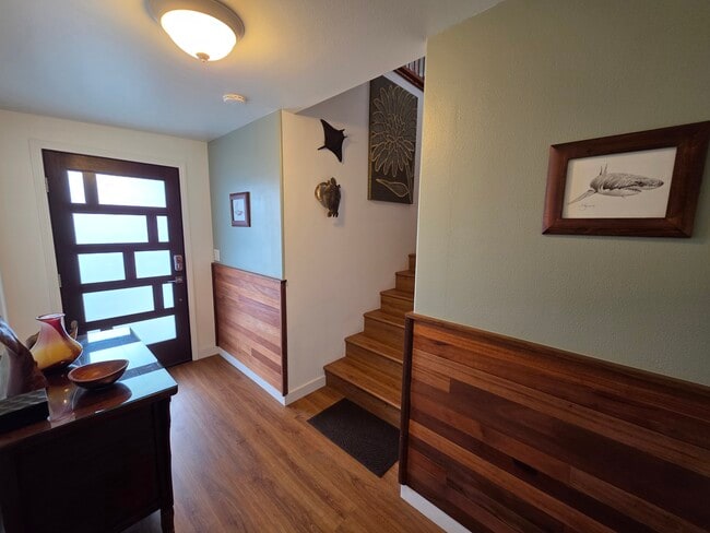 1367 Kakae Pl in Wailuku, HI - Building Photo - Building Photo