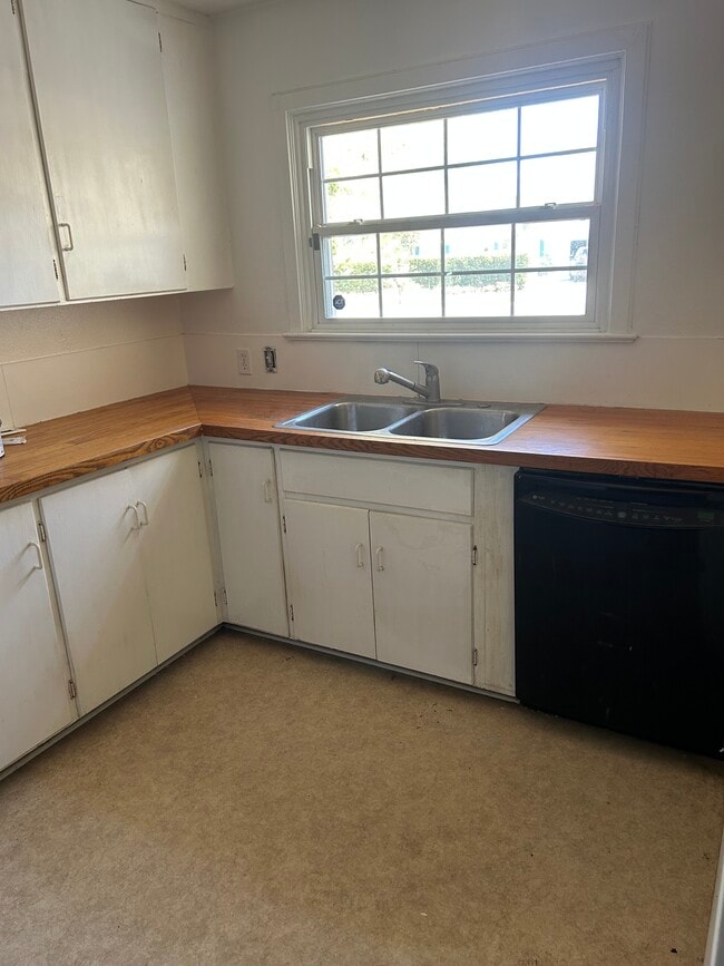 104 22nd St NE in Bradenton, FL - Building Photo - Building Photo