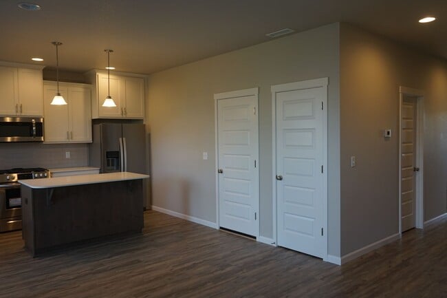12018 NE 109th St in Vancouver, WA - Building Photo - Building Photo