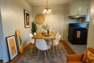 1136 NW 84th St in Oklahoma City, OK - Building Photo - Building Photo