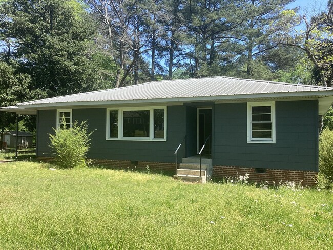 property at 1425 Ewing Ave