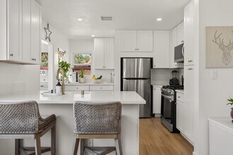 5418 Siesta Dr in San Diego, CA - Building Photo - Building Photo