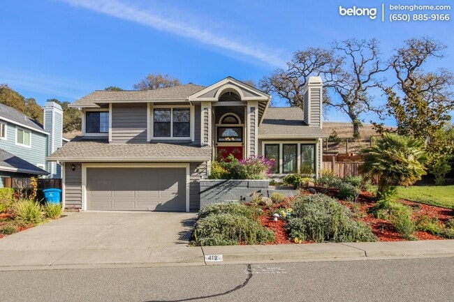 412 Wood Hollow Dr in Novato, CA - Foto de edificio - Building Photo
