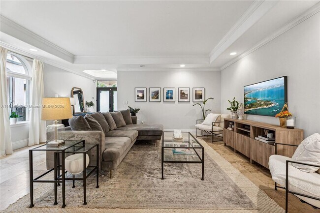 3168 Ohio St in Miami, FL - Building Photo - Building Photo