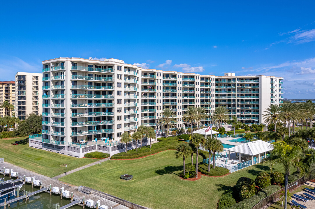 Sunwatch on Island Estates in Clearwater, FL - Building Photo