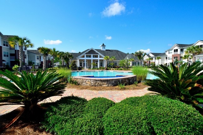 Abberly Chase Apartment Homes in Ridgeland, SC - Foto de edificio - Building Photo
