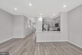 59 Alexander Wy in Mount Holly, NJ - Building Photo - Building Photo