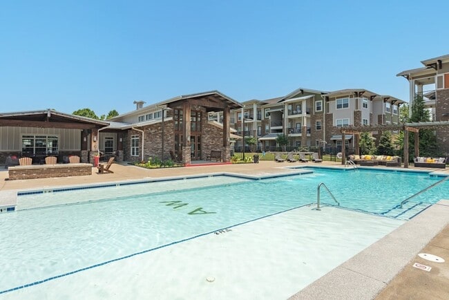 Century Autumn Wood in Murfreesboro, TN - Foto de edificio - Building Photo