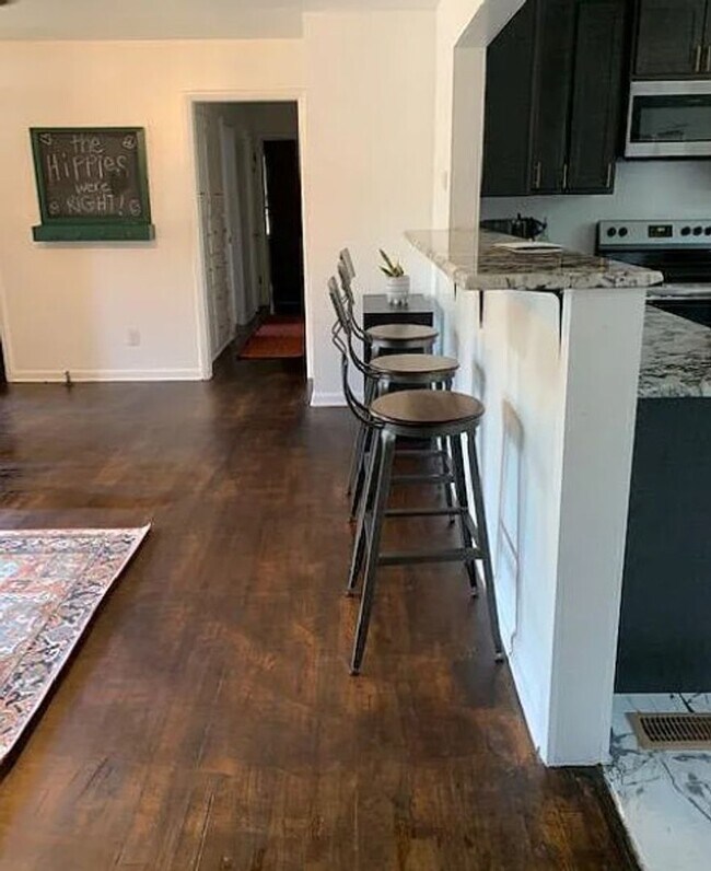 1524 Rowena Ln in Norman, OK - Building Photo - Building Photo