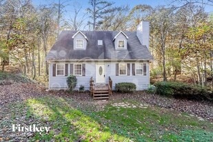 2739 Hawk Trace NE in Marietta, GA - Building Photo