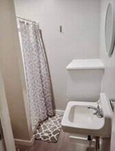 613 SW Lincoln St in Topeka, KS - Building Photo - Building Photo