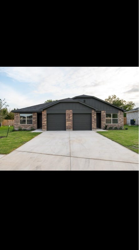 1289 Lehmann Dr