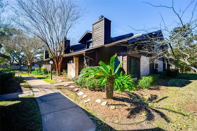 property at 2510 Grants Lake Blvd