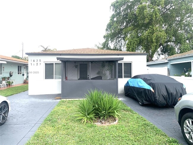 1625 Dewey St in Hollywood, FL - Building Photo - Building Photo