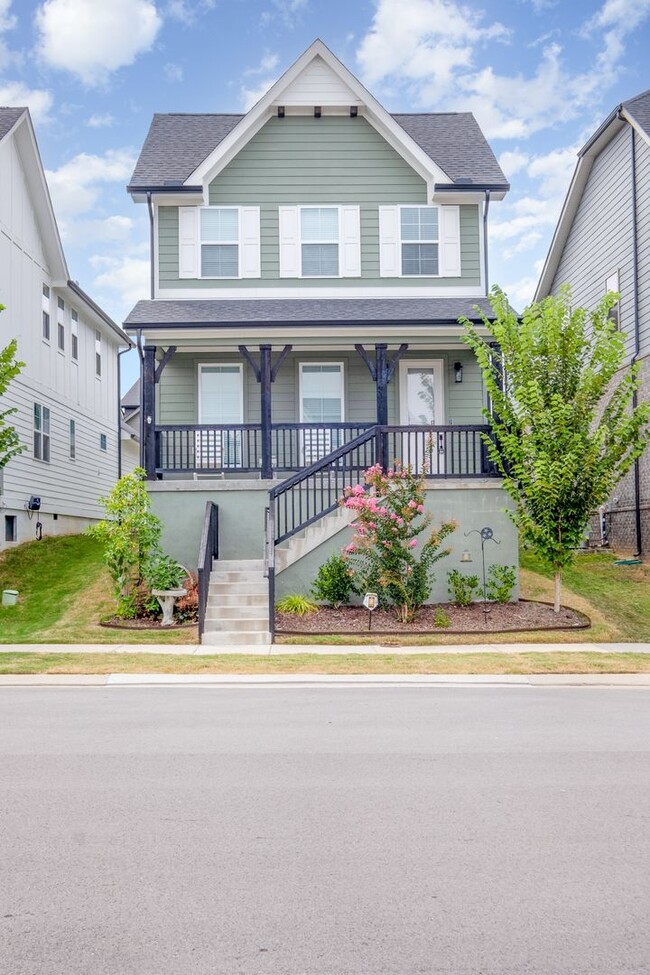 property at 226 Sounder Cir