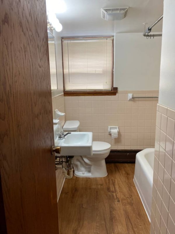1805 11th Ave S in Minneapolis, MN - Building Photo - Building Photo