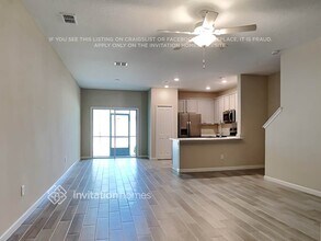1273 Coastal Mdw Trl in Jacksonville, FL - Building Photo - Building Photo