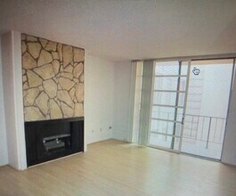 421 S La Fayette Park Pl, Unit 414 in Los Angeles, CA - Building Photo - Building Photo