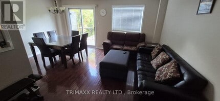 100 Brickyard Way in Brampton, ON - Building Photo - Building Photo