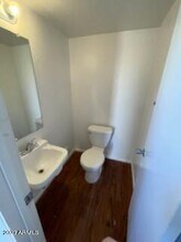 2678 N 43rd Ave-Unit -B in Phoenix, AZ - Building Photo - Building Photo