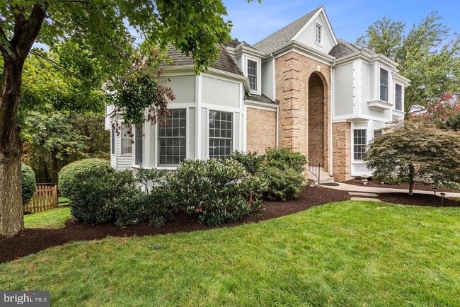 21137 Stonecrop Pl in Ashburn, VA - Building Photo - Building Photo