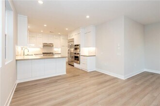 589 McFadden St in Placentia, CA - Building Photo - Building Photo