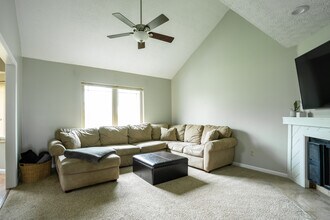 67 Groton Dr in Westerville, OH - Building Photo - Building Photo