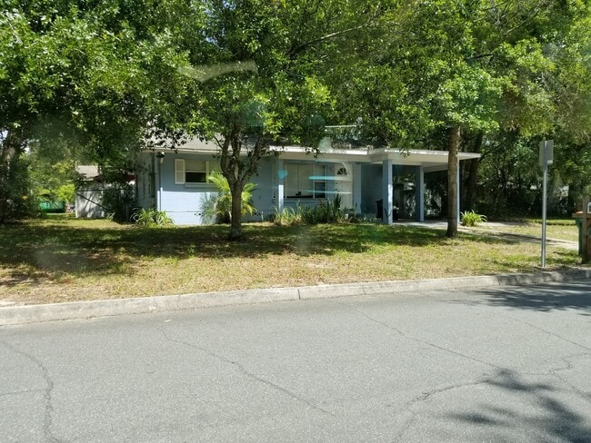 property at 1170 N Baker St