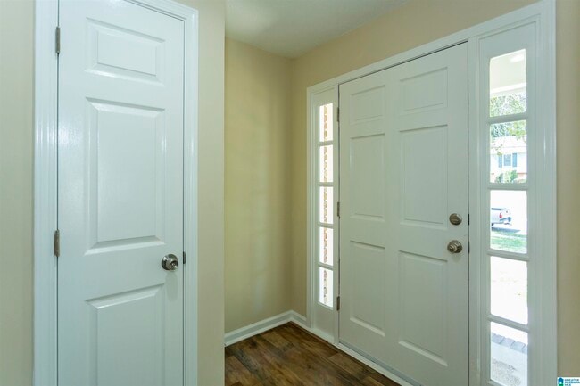 917 Old Oak Trce in Birmingham, AL - Building Photo - Building Photo