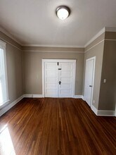 1031 Elm St-Unit -Apt. 1 in Bowling Green, KY - Building Photo - Building Photo