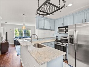 2232 Dunseath Ave NW in Atlanta, GA - Building Photo - Building Photo