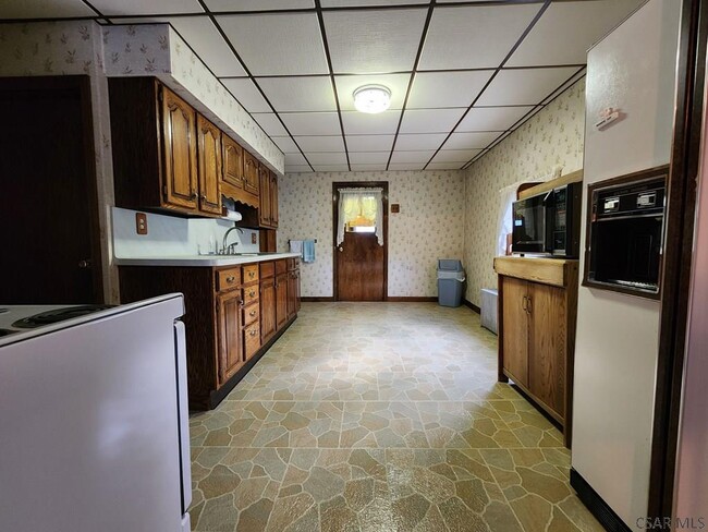 825 4th St in Windber, PA - Building Photo - Building Photo