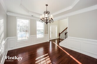 344 Mistine Ct in Atlanta, GA - Foto de edificio - Building Photo