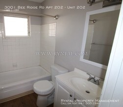 3001 Bee Ridge Rd-Unit -Unit 202 in Sarasota, FL - Foto de edificio - Building Photo