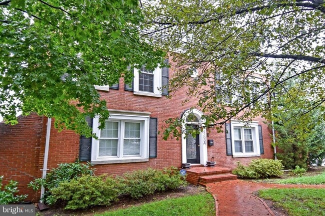 property at 4200 River Rd NW