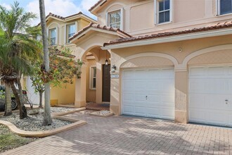 12381 SW 125th Terrace, Unit 4 Montgomery Ave in Miami, FL - Building Photo - Building Photo